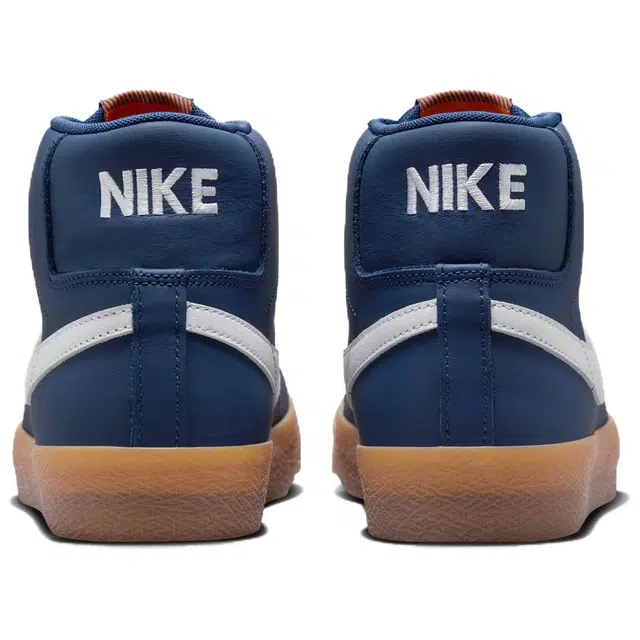 Nike SB ZOOM BLAZER MID