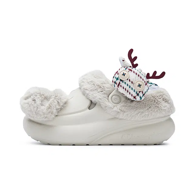 Champion Sandal Yoshi 2