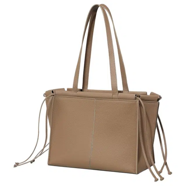 CBANNER Tote