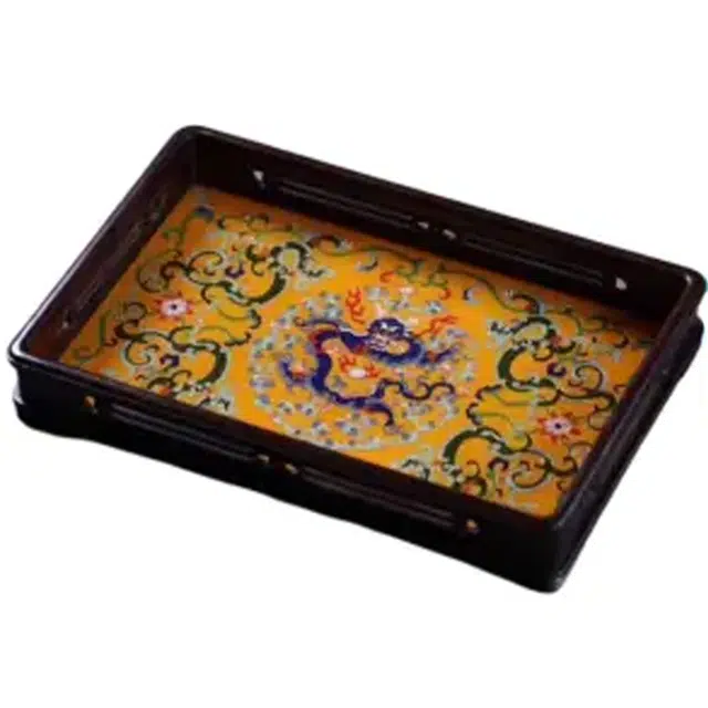 爵倾 景泰蓝九五至尊面镶景泰蓝九五至尊是高贵尊荣的象征又是幸运与成功 大红酸枝 其他木作 男女同款情侣款