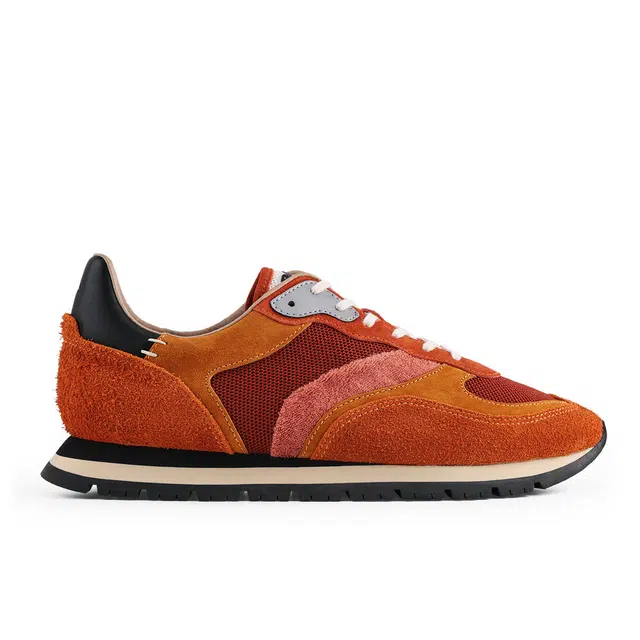 PANE 2.0 CLAY COURT