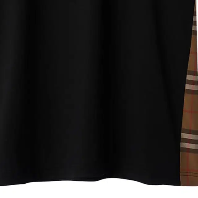 Burberry SS24 T