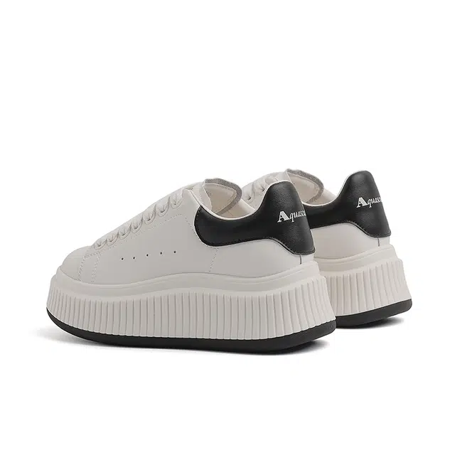 AQUASCUTUM