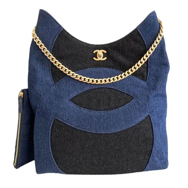 CHANEL Hobo