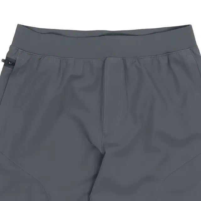 Under Armour WOVEN Unstoppable