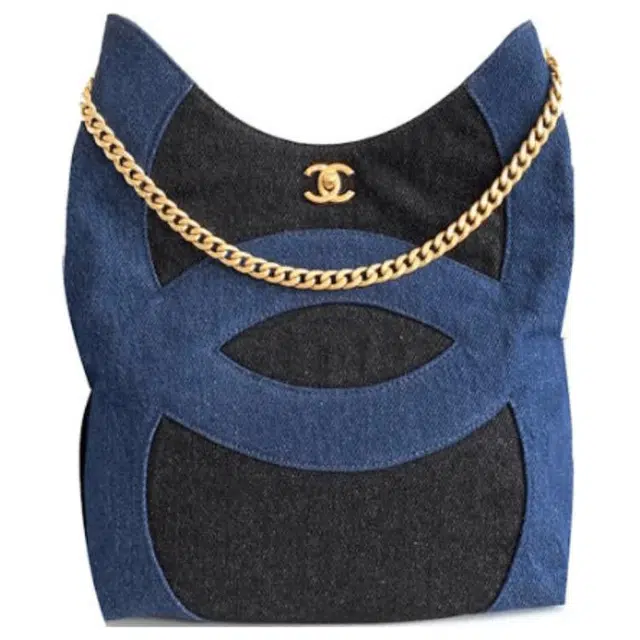 CHANEL Hobo