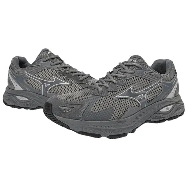 Mizuno SPARK CN