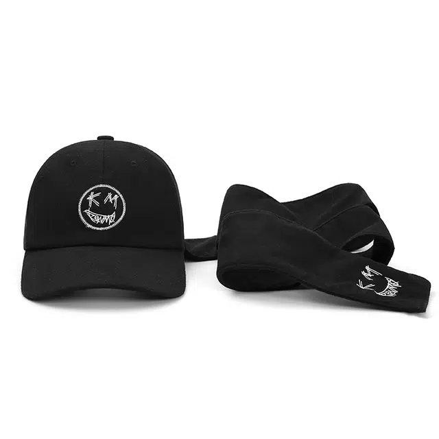 肯默 秋冬保暖 帽子围巾一体  笑脸刺绣 头围可调节 聚酯纤维 绒线帽 男女同款情侣款