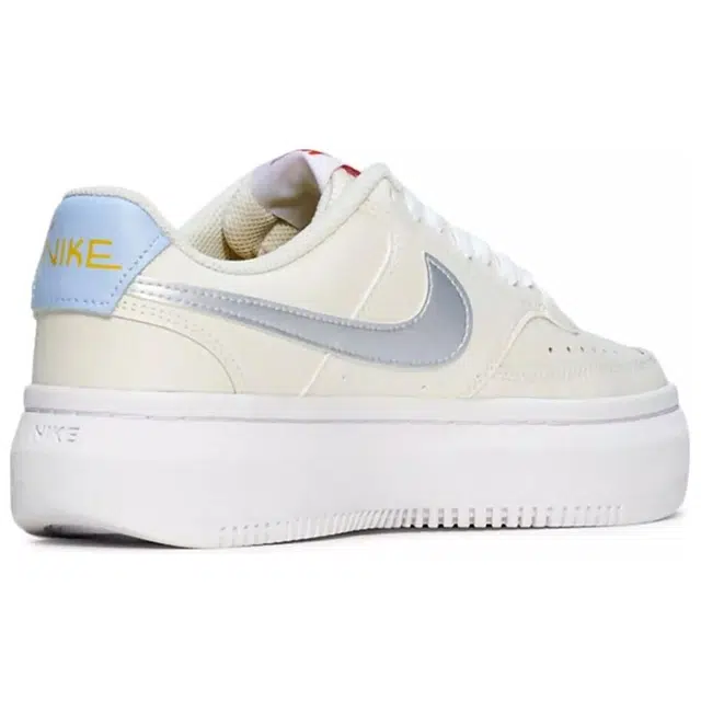 Nike Court Vision Alta
