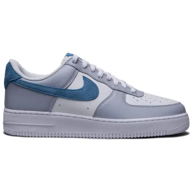 Nike Air Force 1 '07 LV8 AF1