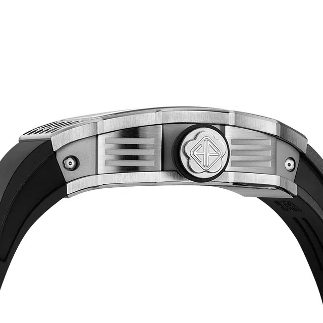 Tourbillon1983