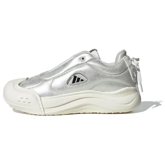 adidas MAXXCOURT FOS Q4