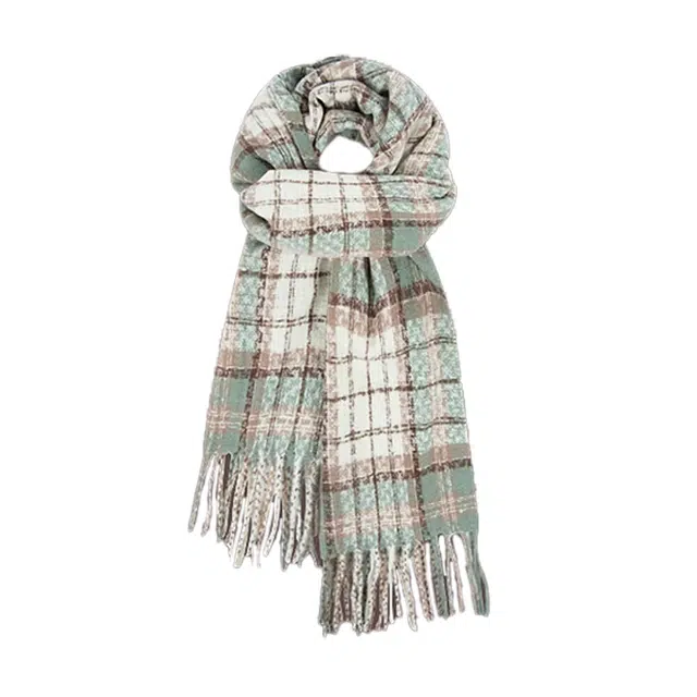 俞兆林 格子流苏披肩百搭保暖氛围感围脖 绒线围巾  男女同款情侣款