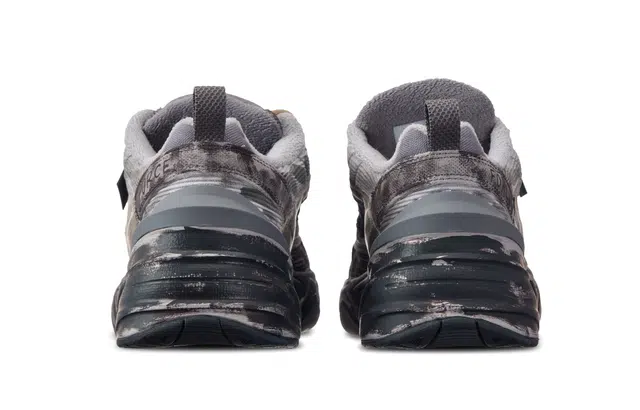 Nike M2K