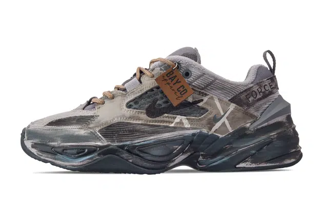 Nike M2K