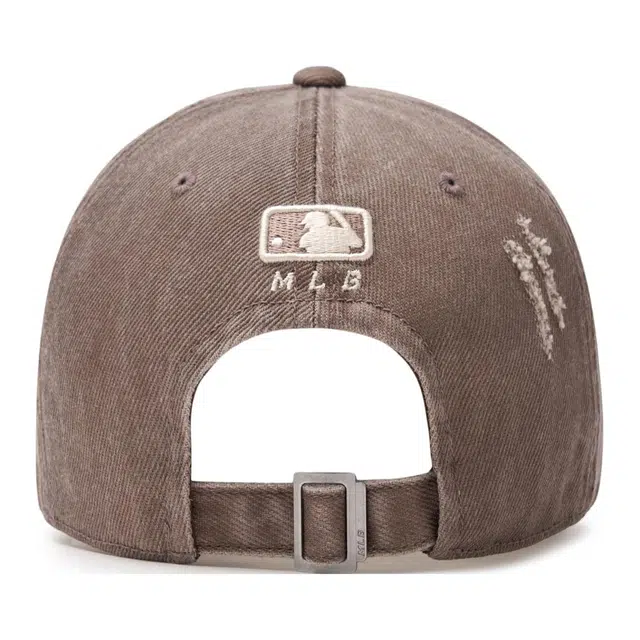 MLB