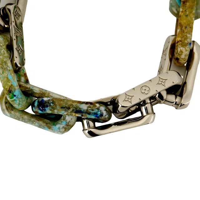 LOUIS VUITTON MONOGRAM CHAIN