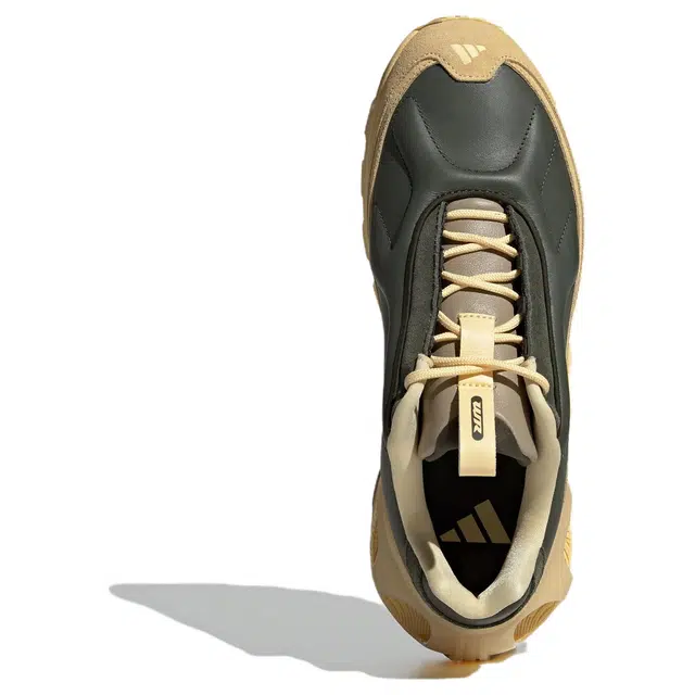 adidas Wonder Runner