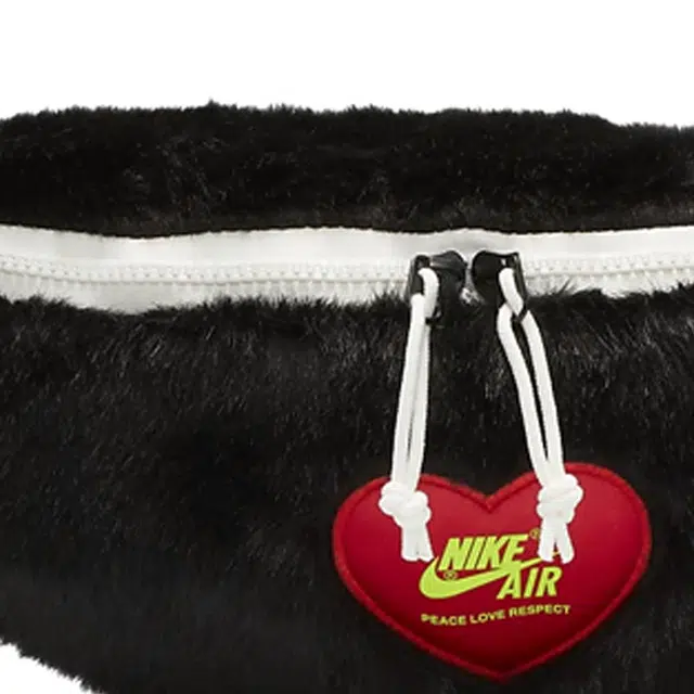 Nike x Olivia Kim Heritage