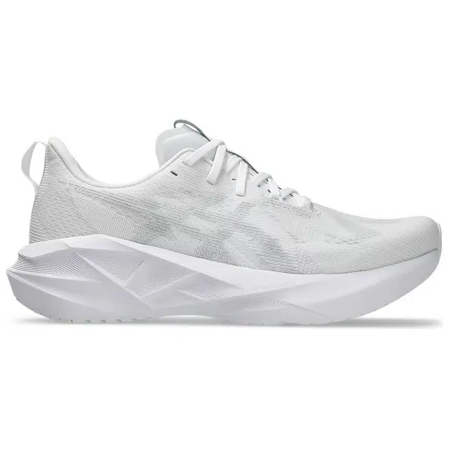 Asics NOVABLAST 5