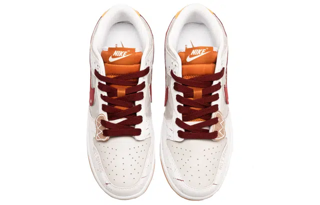 Nike Dunk QXK