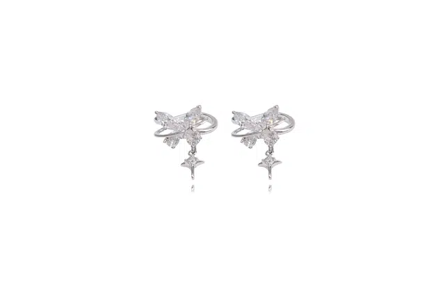 牧言 冷淡风森系气质简约小众设计高级感 光面立体镂空环绕星球璀璨蝶梦流苏四芒星无耳洞耳饰 合金 闪耀蝴蝶耳夹 女款