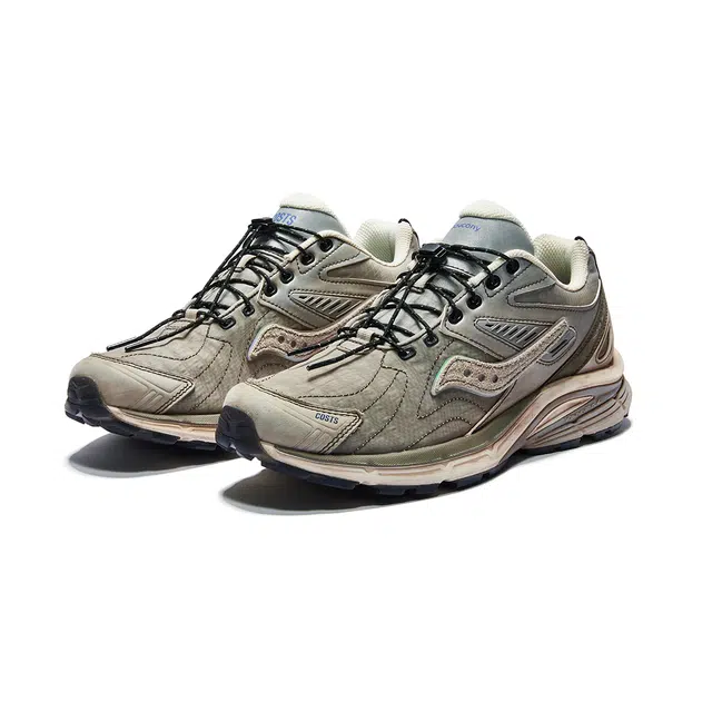 COSTS x Saucony Kinvara 4 RE