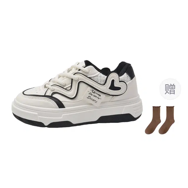 小鹿米利 小香风小白鞋厚底爱心运动鞋系带运动 防滑耐磨 板鞋 女款