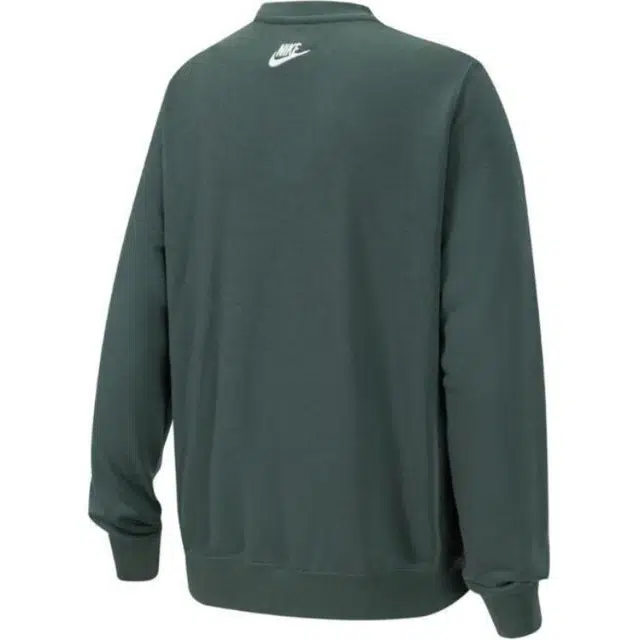 Nike Sportswear Club