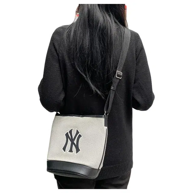 mlb