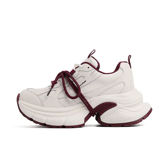 AQUASCUTUM