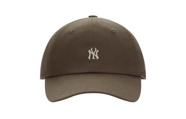 MLB