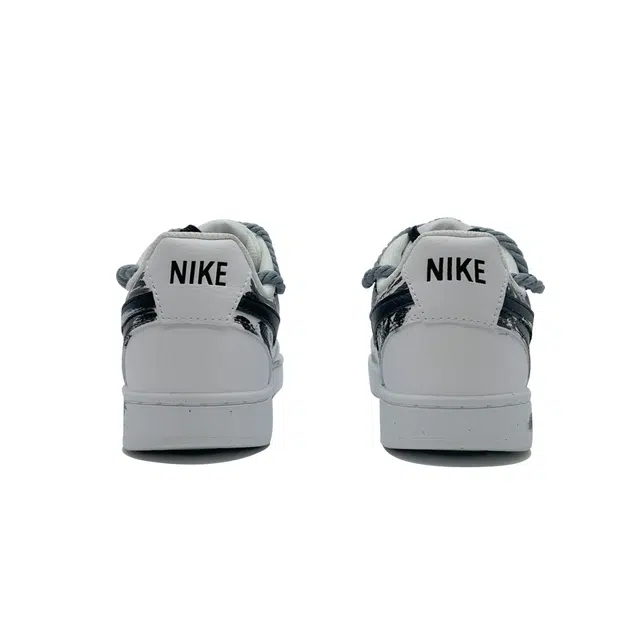 Nike Court Vision