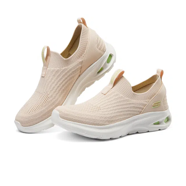 Skechers