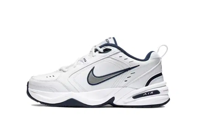 Nike Air Monarch 4