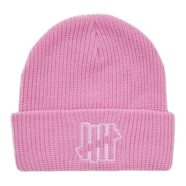 UNDEFEATED FW24 Striped Logo Beanie