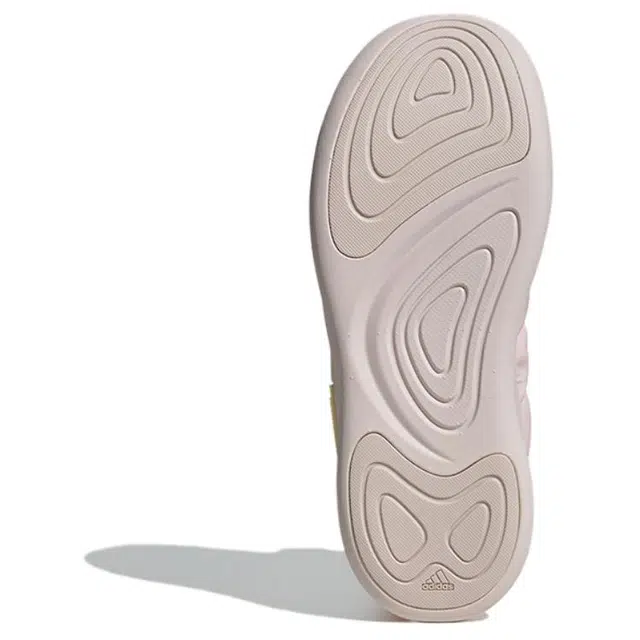 adidas Adipuff