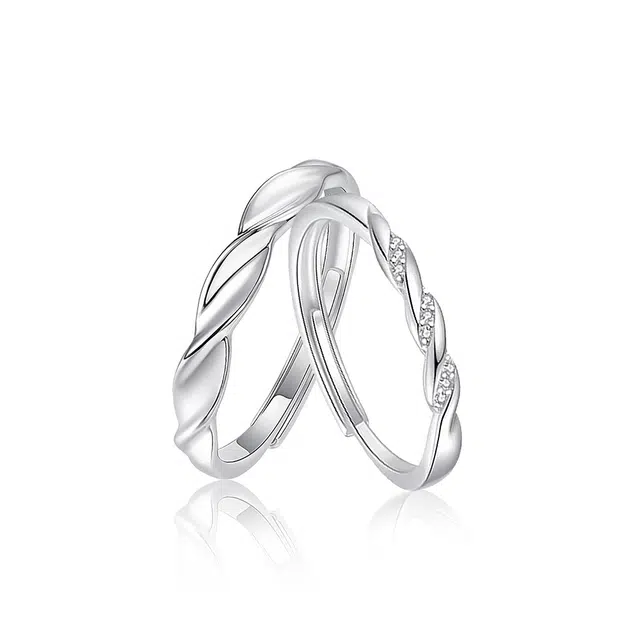 九颗锆石镶嵌 克兰茜 莫比乌斯环 恋爱频率开口戒小众可调节 轻奢百搭冷淡风 闪耀银河 铜 戒指 男女同款情侣款