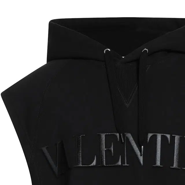 Valentino SS23