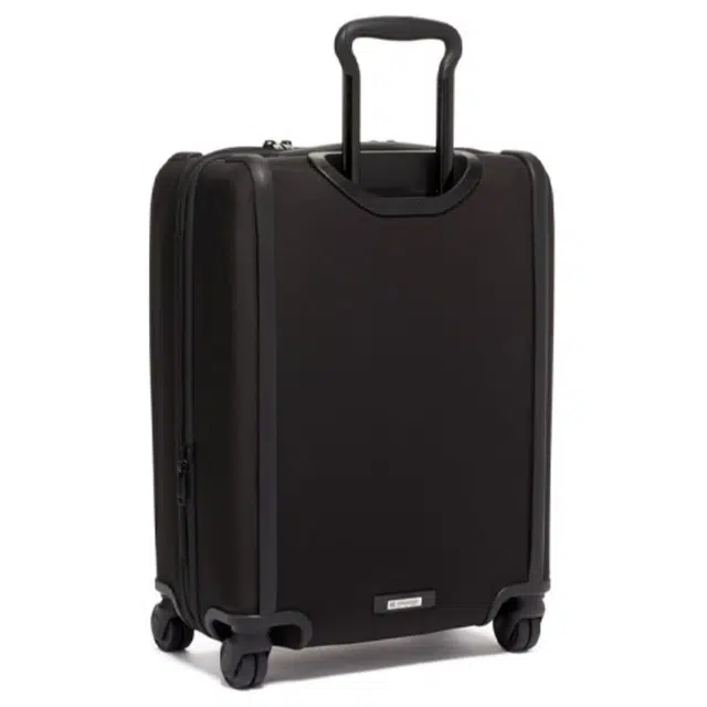 TUMI 21