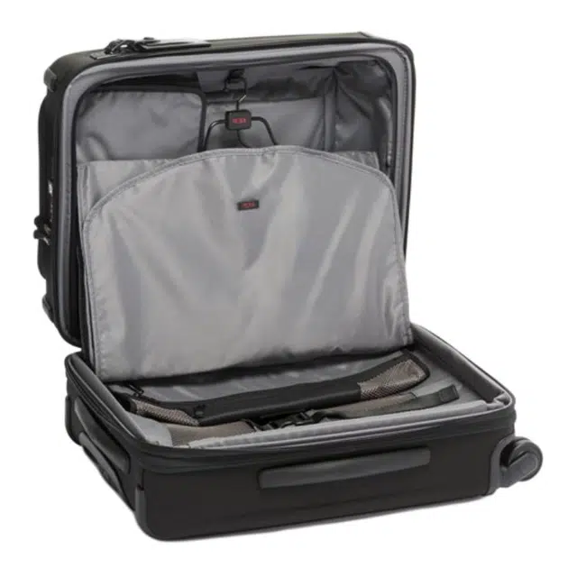 TUMI 21