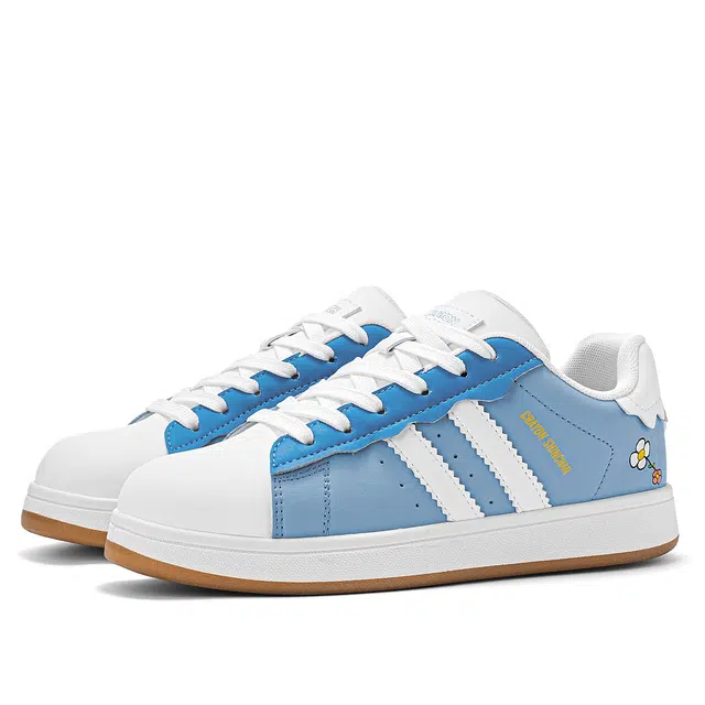 Crayon Shinchan Classic Low Sneakers