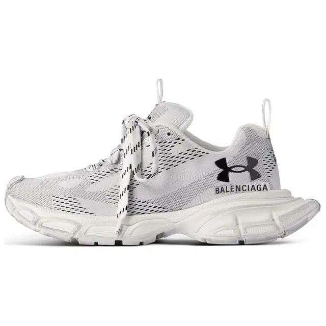 Under Armour x Balenciaga 3XL