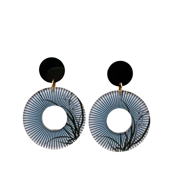 前方大荒野 百合墨香国潮风格新中式水墨风小众设计简约复古氛围感日常穿搭休闲游玩通勤#好运 合金 耳环 女款