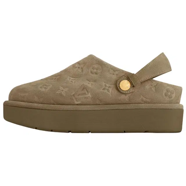 LOUIS VUITTON Aspen
