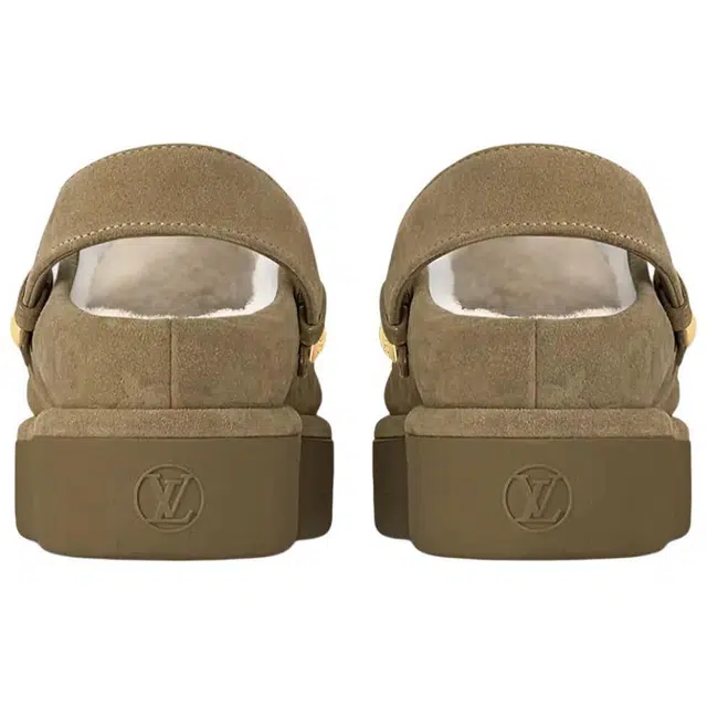 LOUIS VUITTON Aspen