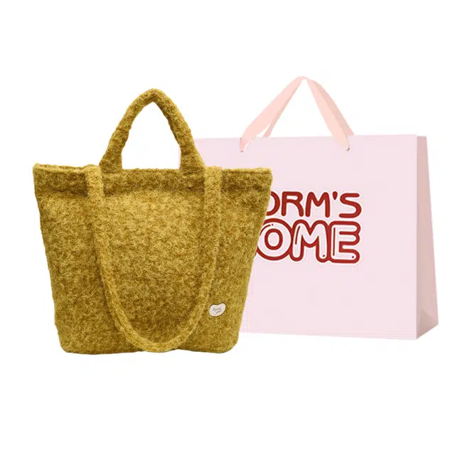 WORM'S HOME Tote
