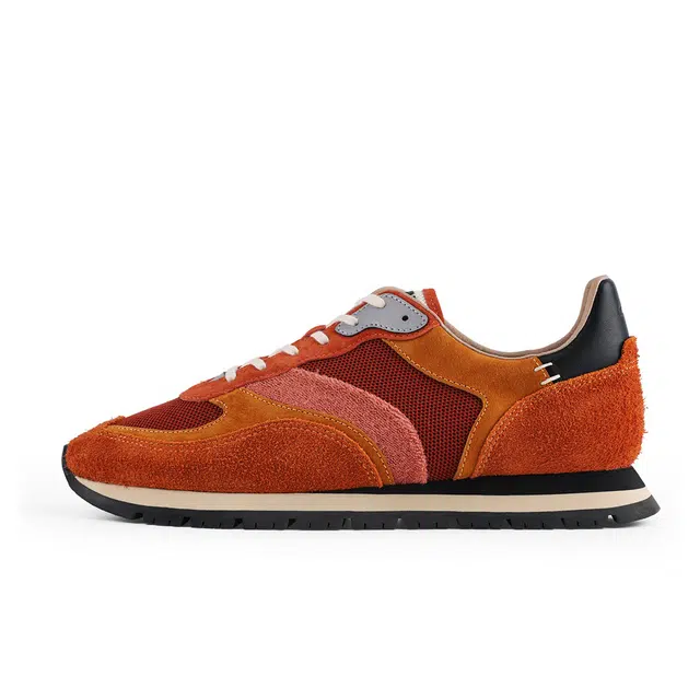 PANE 2.0 CLAY COURT