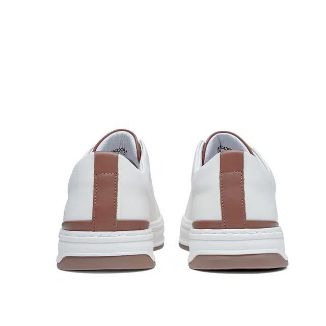AQUASCUTUM