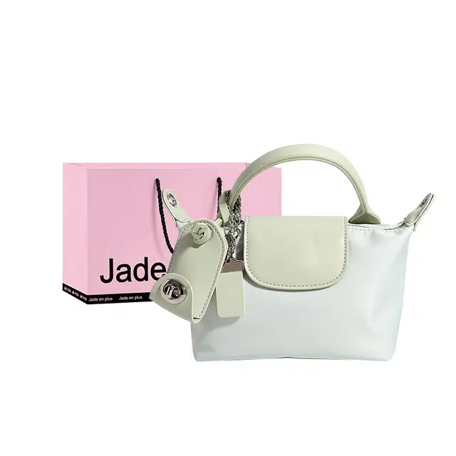 Jade en plus PU